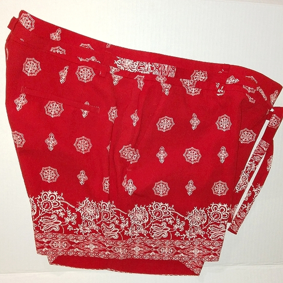 Brand New☆ANN TAYLOR☆LOFT☆Striking Red Bandana Print Women's Casual Shorts - Picture 3 of 12